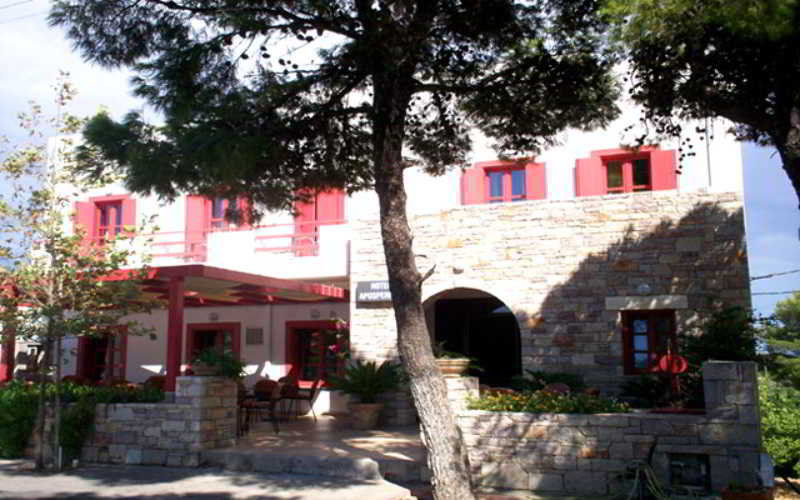 Aposperides Hotel Livadi  Экстерьер фото